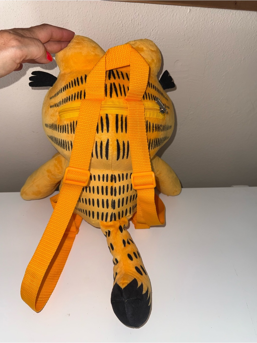 Garfield Orange Plush kids Backpack Buddy with straps and pocket - Picture 2 of 3